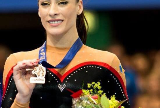 Catalina Ponor - de pe podiumul gimnasticii internationale, pe scena The Woman