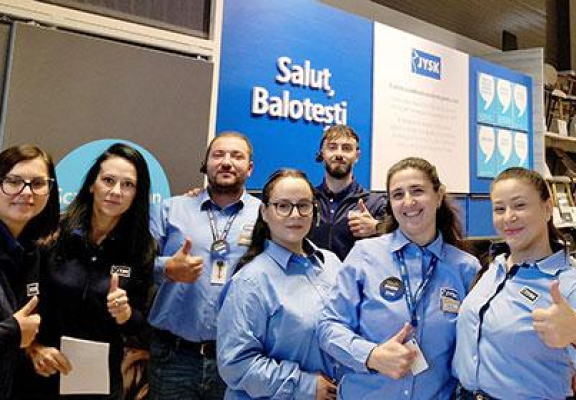 De Black Friday, colegii de la sediul central au lucrat în magazine