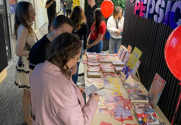 Alături de Bookster, am sărbătorit  printr-un moment de conectare în jurul lecturii
