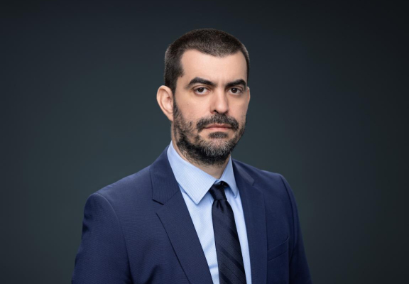 Provocările pieței în 2025: Cum AI și securitatea cibernetică modelează peisajul afacerilor