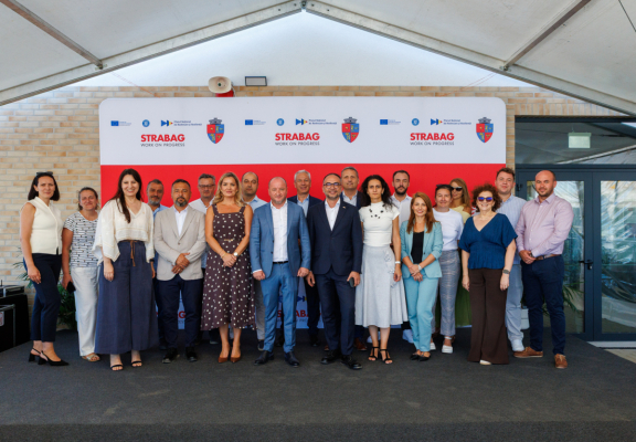 Inaugurare Liceul Verde din Moşniţa Nouă (Timiş)