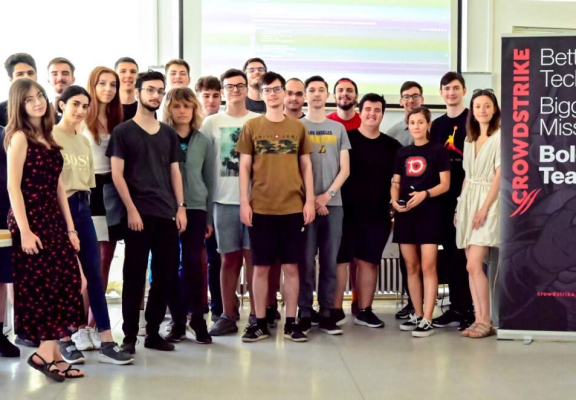 CrowdStrike lucrează cu Universitatea Politehnica din București pentru a oferi studenților experiența practică a unui loc de muncă în domeniul tehnic