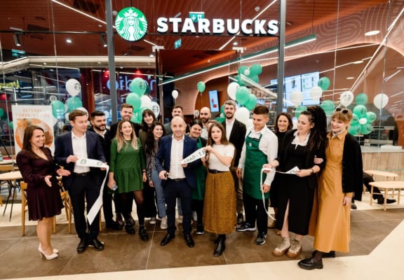 Deschidere Starbucks Arad