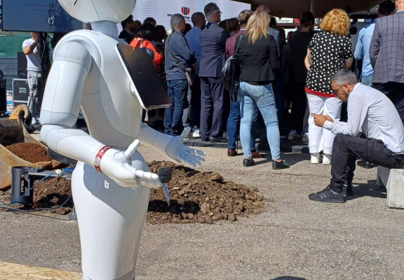 The groundbreaking ceremony for the Technical University of Cluj-Napoca AI Research Institute
