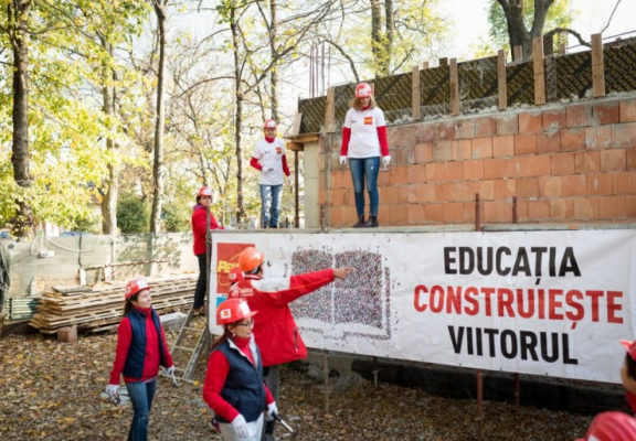 Penny Market investește 120.000 de euro  în construcția centrului comunitar de educație construit de Habitat for Humanity în Buftea