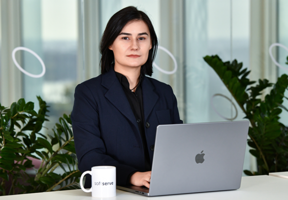 CE FACE UN SALESFORCE DEVELOPER?