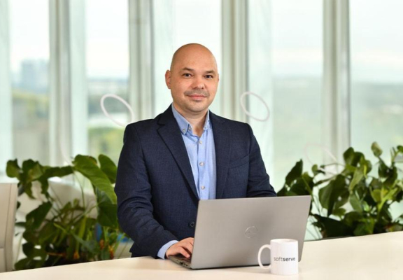 DRUMUL CĂTRE O CARIERĂ ÎN BIG DATA: UN GHID COMPLET DE RECONVERSIE PROFESIONALĂ