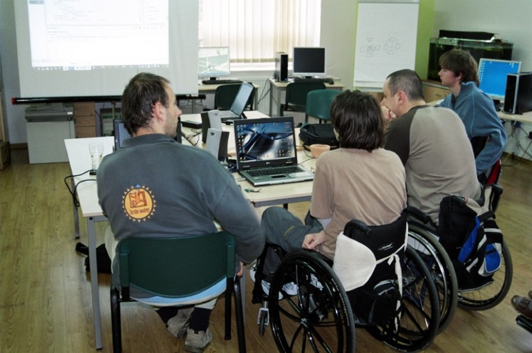 Drepturile persoanelor cu handicap la locul de muncă