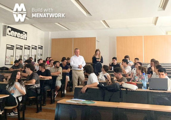  Menatwork