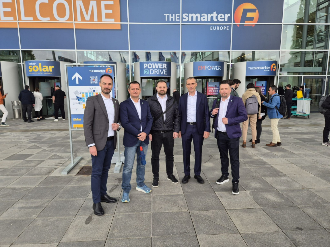  SIMTEL TEAM SA