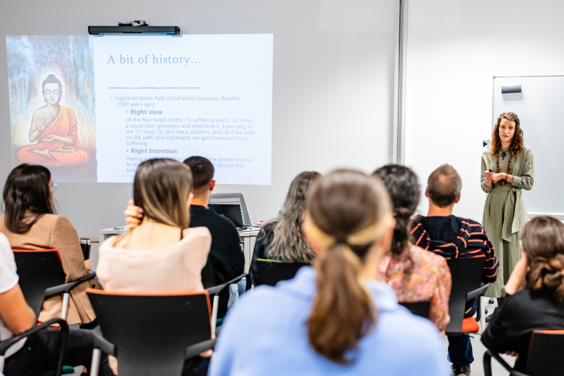 𝗢𝗥𝗔𝗖𝗢𝗟™ - A path to mindfulness Yardi Romania