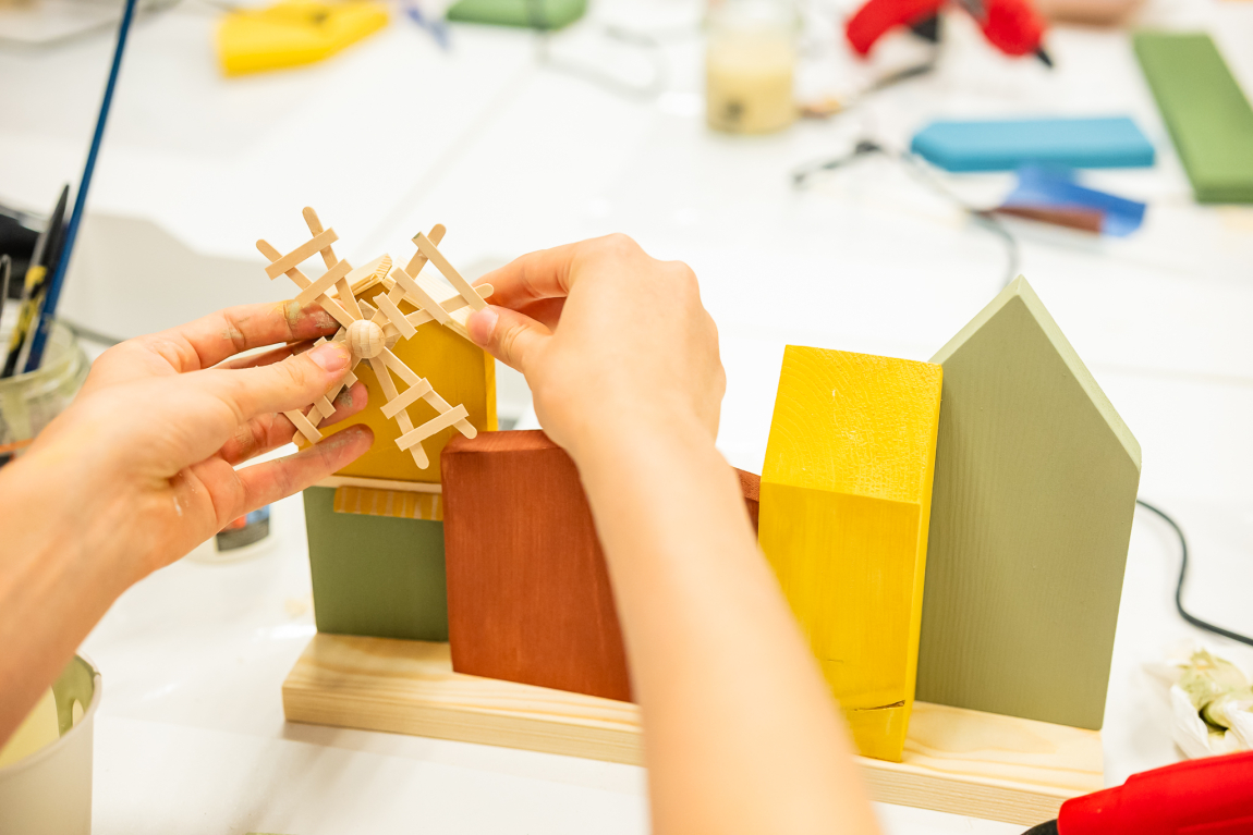 𝗢𝗥𝗔𝗖𝗢𝗟™ - Office Woodcrafting Workshop Yardi Romania