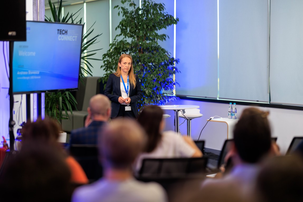 330 LSEG (London Stock Exchange Group) Romania