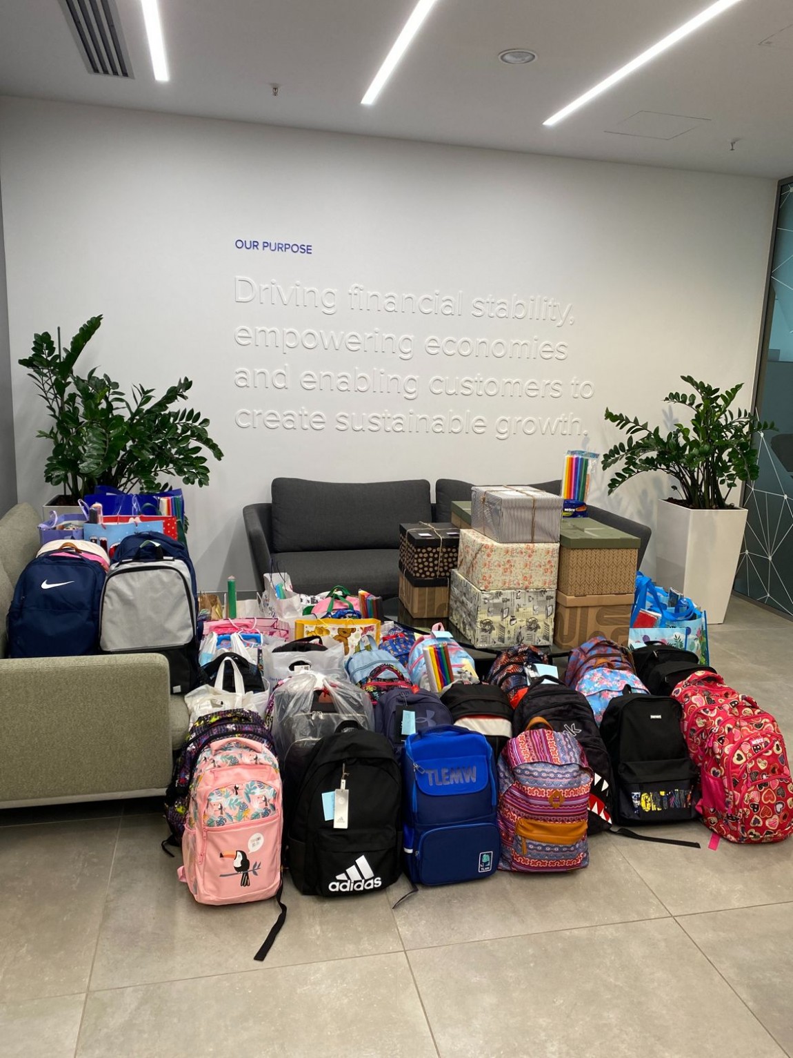 660 LSEG (London Stock Exchange Group) Romania