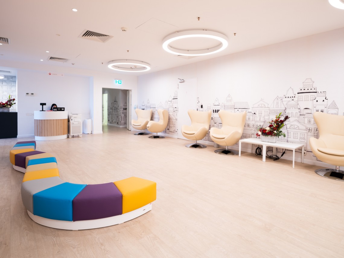 The Light 2 Regina Maria