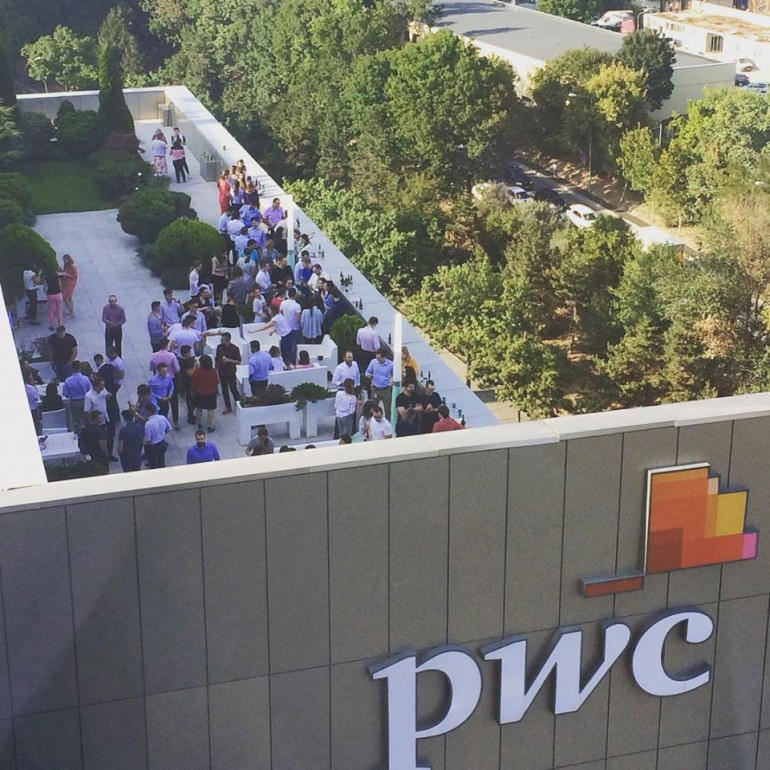 PwC2 PwC Romania