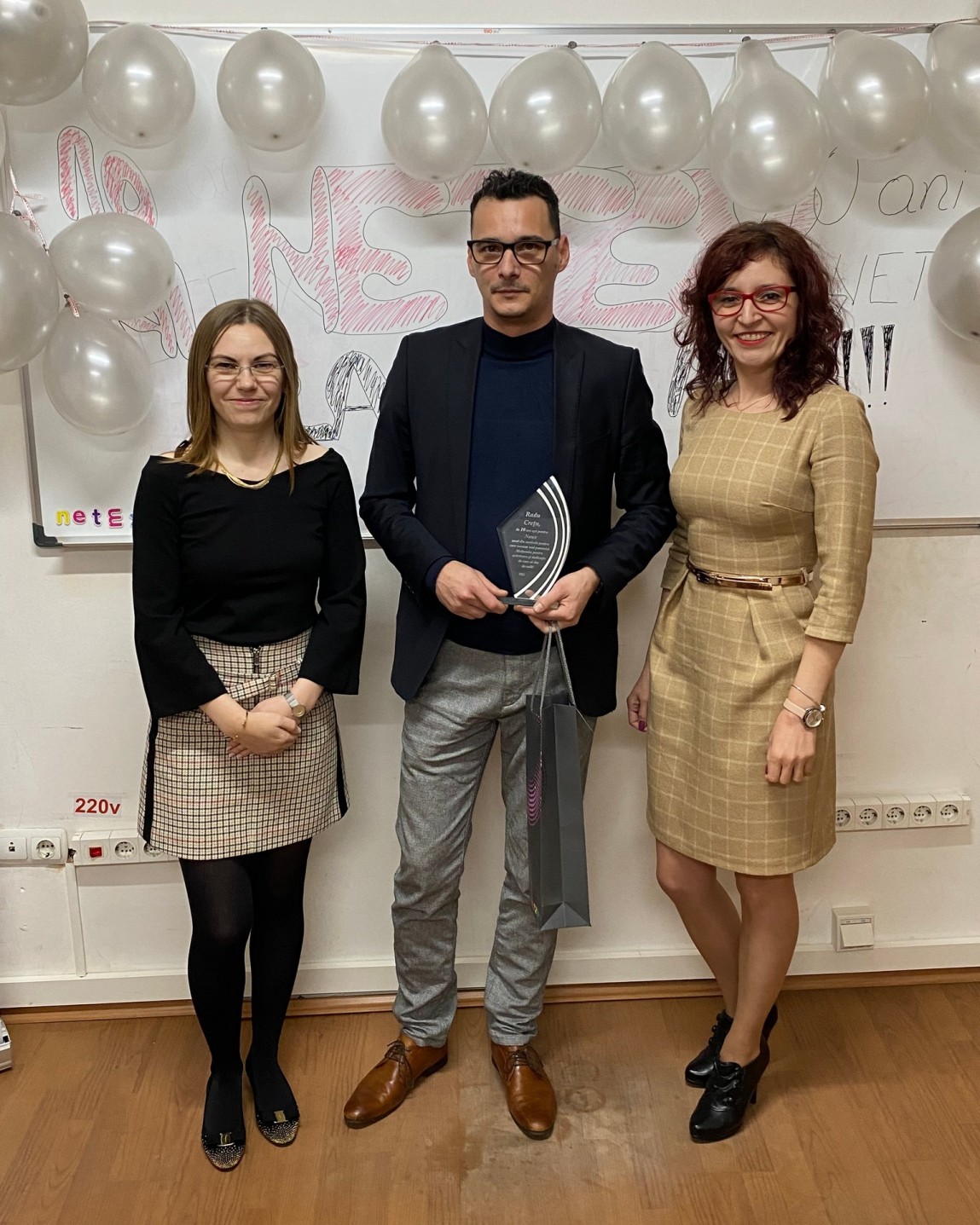 Felicitari, Radu, pentru cei 10 ani voiosi si plin de provocari alaturi de echipa Netex! Netex Romania