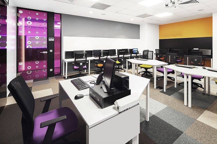 25 TELUS Digital Romania