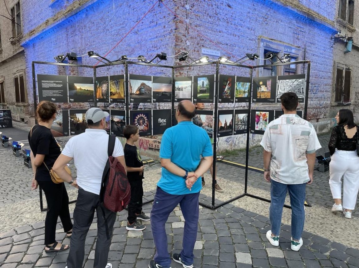 Expoziţie de fotografii realizate de colegii din Flex, Plai 2023 Flex Romania