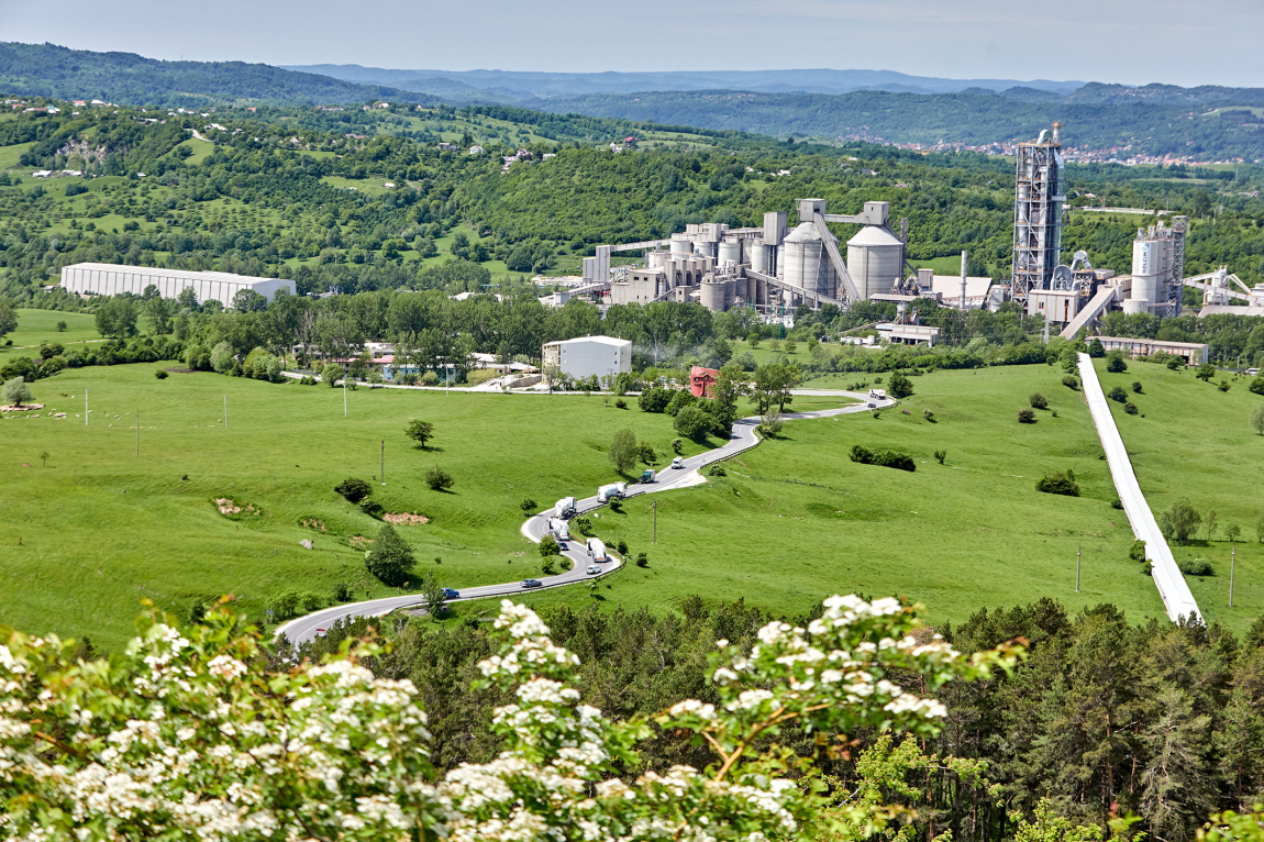  Holcim Romania