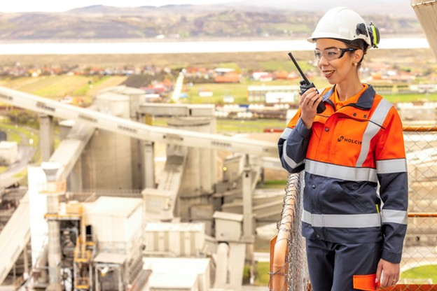  Holcim Romania