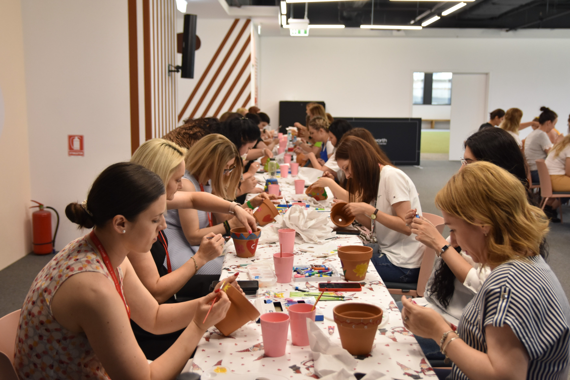 Celebrating Culture by  Growing Together UniCredit SpA Milano - Sucursala Romania