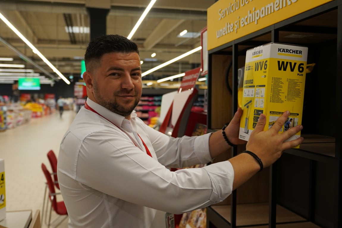  Auchan Romania